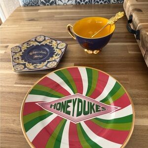 Harry Potter universal studios Hollywood tea set and plate